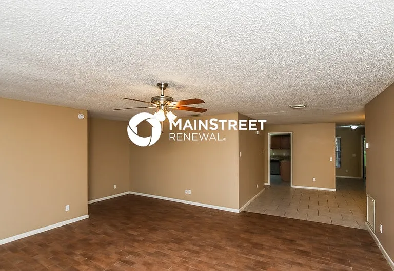 318 Breakwater Ter — Photo 8