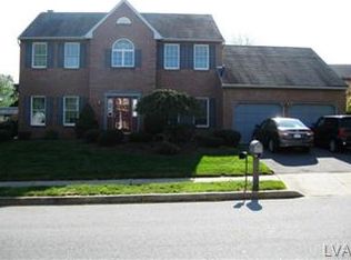 4100 Tamarack Trl, Bethlehem, PA 18020