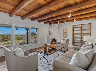 899 E Zia Rd, Santa Fe, NM 87505