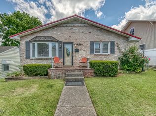 621 Hamilton St, Johnson City, TN 37604