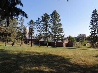 3438 S Becker Rd, Elizabeth, IL 61028