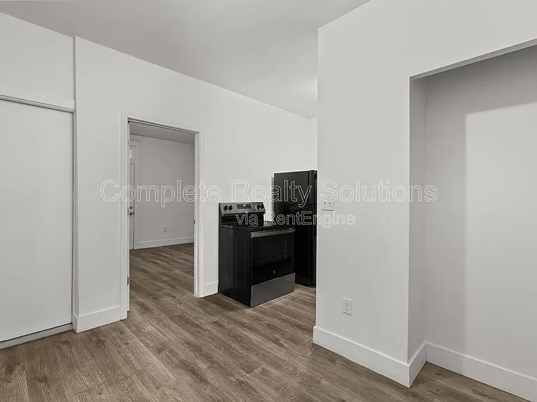 3702 Meramec St #1E — Photo 7