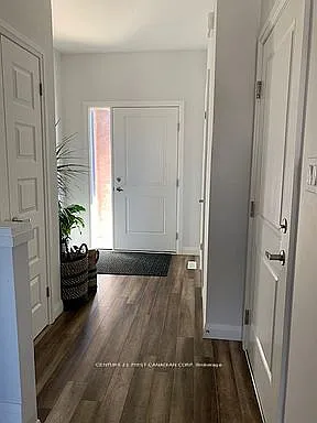 827 Kleinburg Dr E — Photo 4