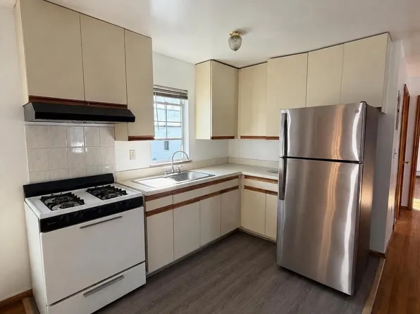 (undisclosed Address), Jamaica, NY 11433
