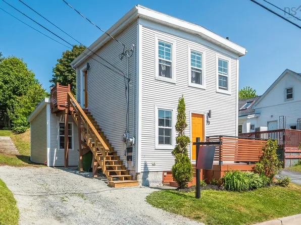 79 Rose St, Halifax, NS B3A 2V2