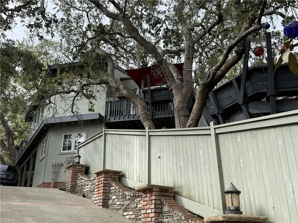 1987 Dorking Ave, Cambria, CA 93428