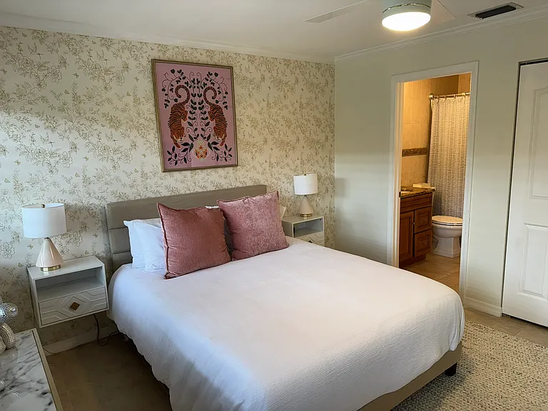 1800 Mariner Dr #6 — Photo 36