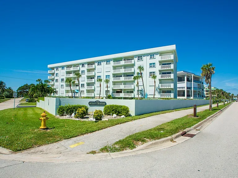 4049 Ocean Dr #204 — Photo 26