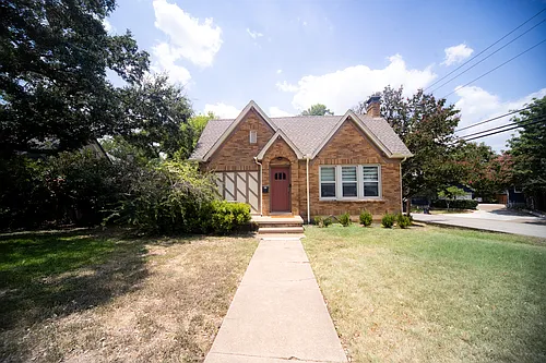2600 Shirley Ave Photo 1
