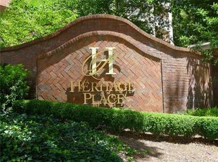 211 Colonial Homes Dr NW, Atlanta, GA