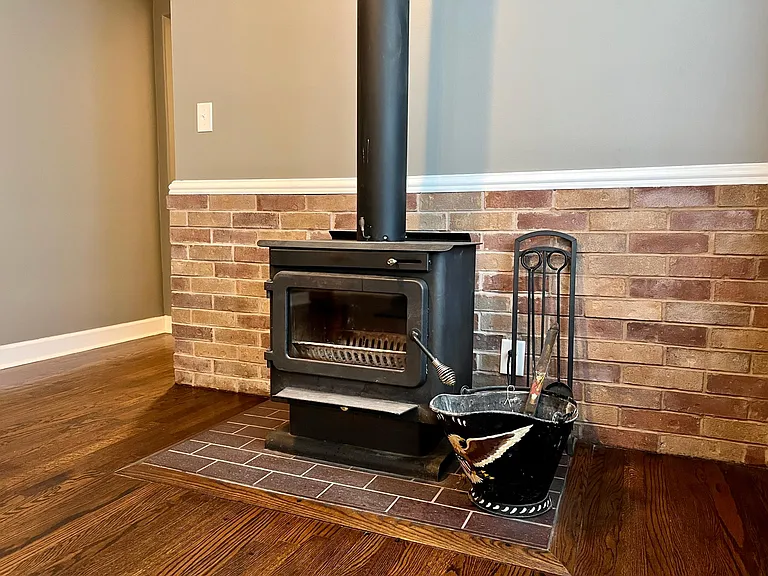 224 N Prince Ln — Photo 13