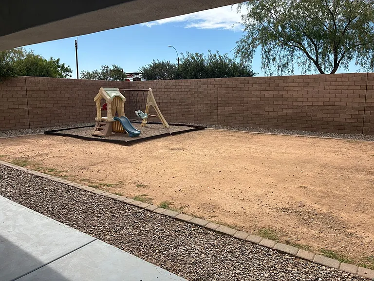 10124 E Tamery Ave — Photo 36