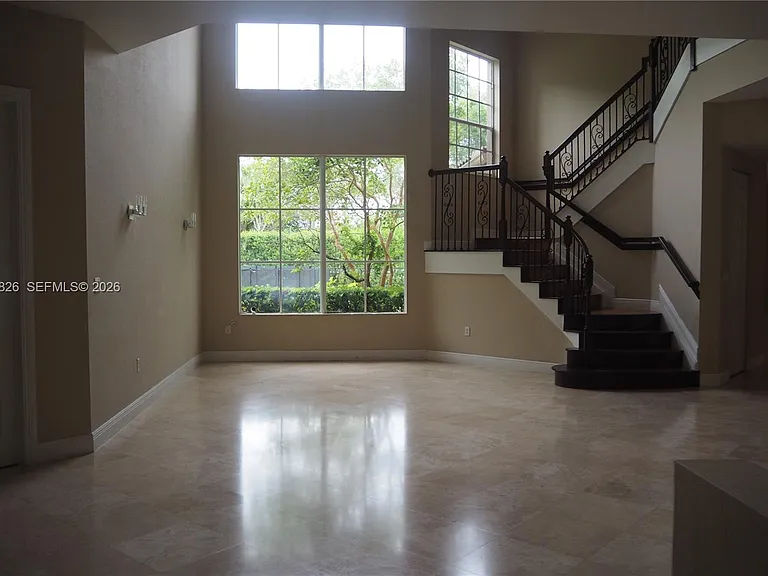 2750 Jockey Cir E — Photo 42