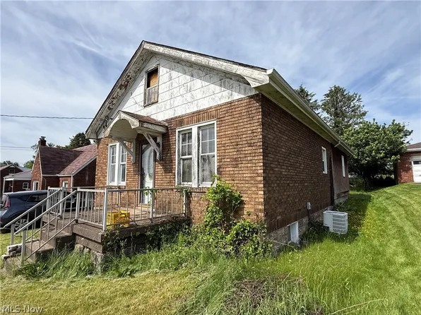 341 N 10th St, Weirton, WV 26062