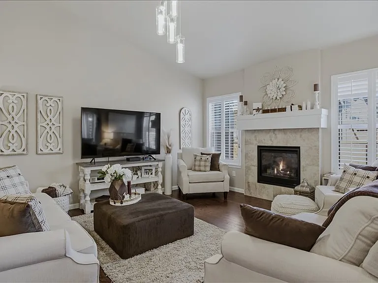 11825 Sandcastle Ct — Photo 14