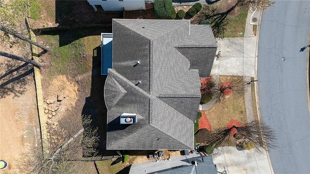 6 bed, 5.0 bath, $5,000 — Photo 3