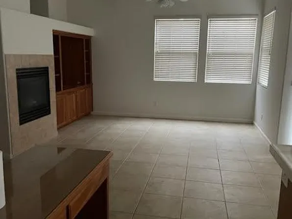 15 Jorgi Ct, Sacramento, CA 95833