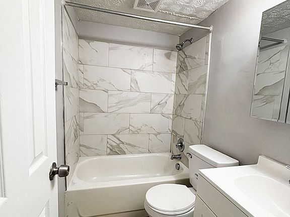 4th image of 714 Clifton Colony Dr #720-22