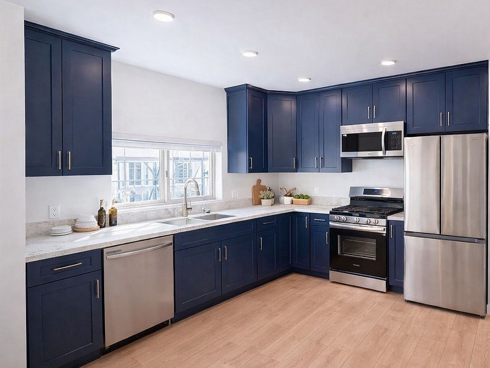 1st image of 4543 Finley Ave #201