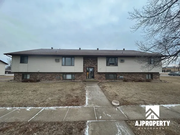 609 N Teton Dr APT 1, Brandon, SD 57005