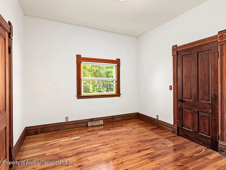 235 E Homestead Dr — Photo 11
