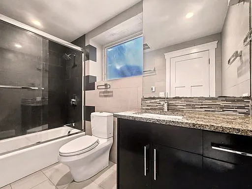 1014 E Denny Way #B — Photo 11