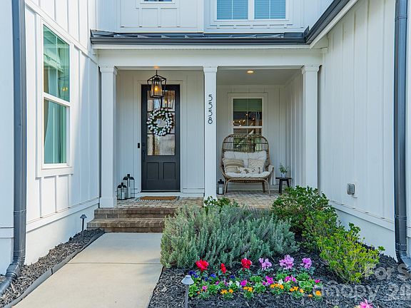 4th image of 5558 Arden Mill Dr