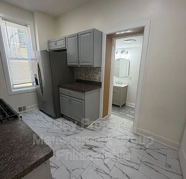 451 W Bringhurst St #1 — Photo 14