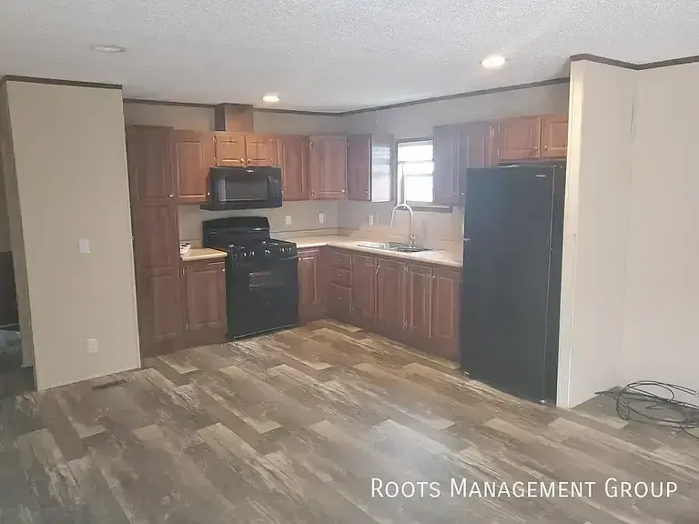 1202 Wooster Rd #44 — Photo 2