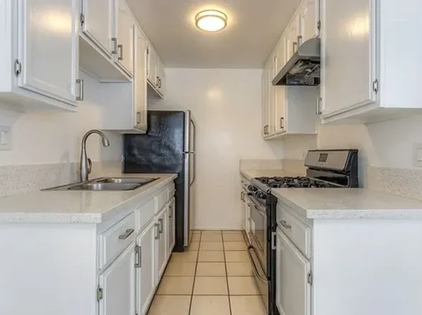 1134 N SYCAMORE AVE, 1134 N Sycamore Ave #01df2a1e8, Los Angeles, CA 90038