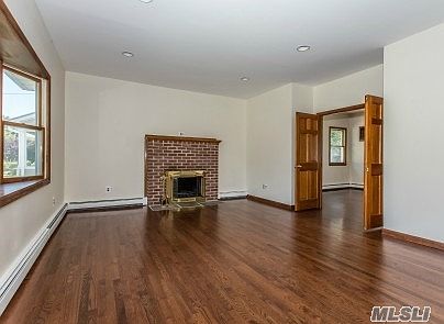 4th image of 9 Highland Blvd