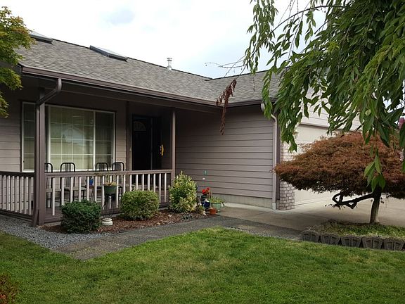 Ceramic Tiled Front Porch