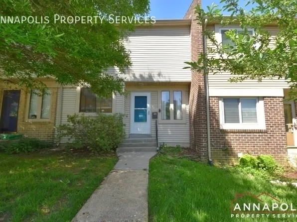 6 Winslow Ct, Annapolis, MD 21403