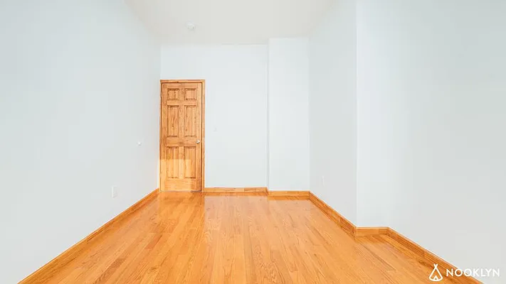 Rented by Nooklyn NYC LLC | media 18