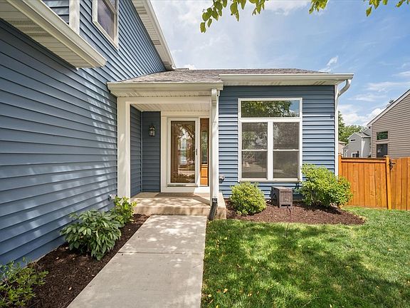 2nd image of 824 Tallgrass Dr