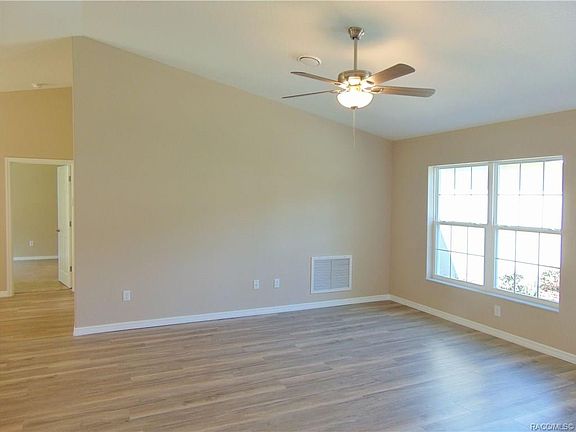 4th image of 8559 N Spartan Dr