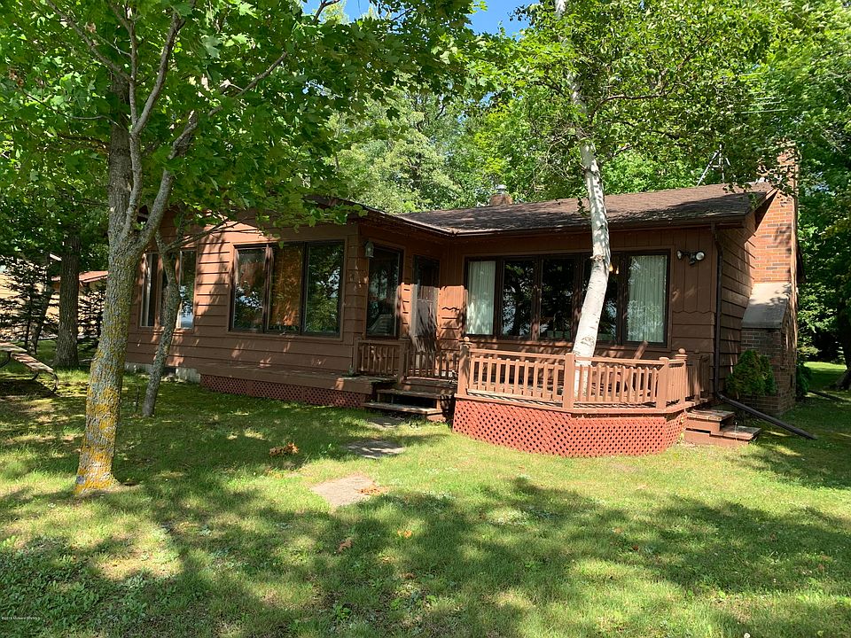 1st image of 33585 Loon Dr