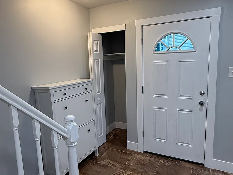 168 Reliance Pl — Photo 3