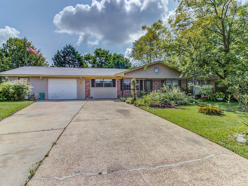 1st image of 2508 E Birch Dr