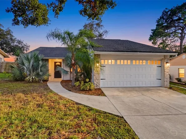 1112 E LEMON STREET, TARPON SPRINGS, FL 34689