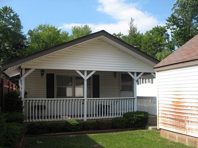 2nd image of 10851 E Seneca Ln