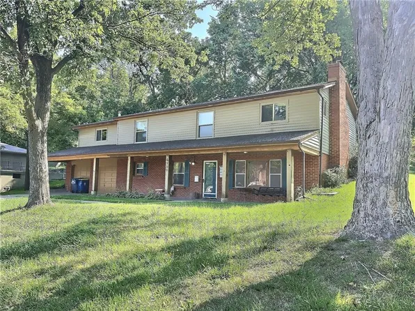 6909 N Baltimore Ave, Gladstone, MO 64118