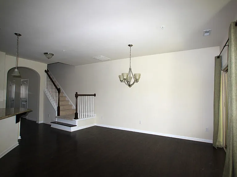 10019 Lynnberry Pl — Photo 6