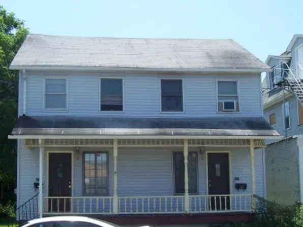 213 E Ridge St, Nanticoke, PA 18634