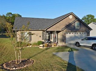 449 Gibbs Rd, Wellford, SC 29385