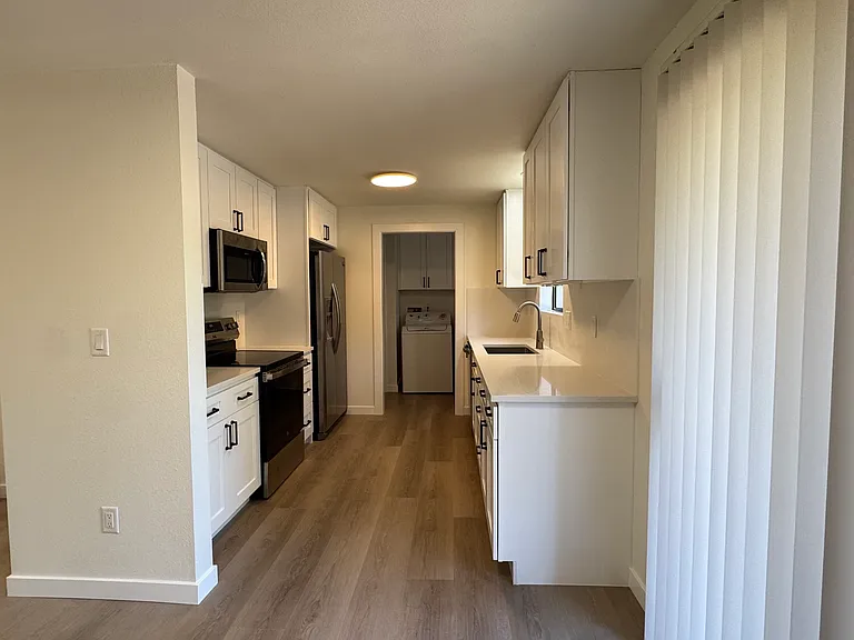 8223-8225 42nd Street Ct W — Photo 3