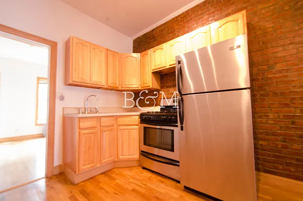 Rented by Brick&Mortar | media 26