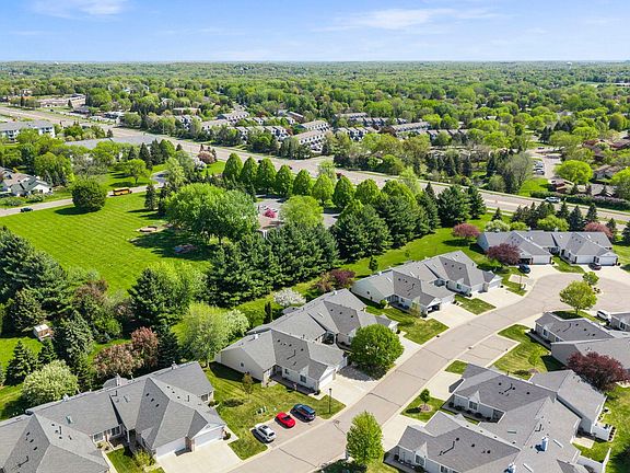 3rd image of 14523 Eureka Ct