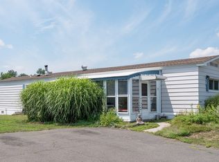 18 2nd Ave, Westfield, MA 01085