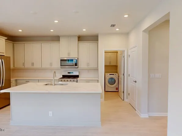 615 JUNIPER HILLS Drive, St. Johns, FL 32259